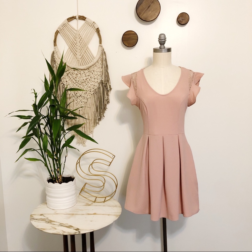 Speechless Mauve Mini Dress NWOT